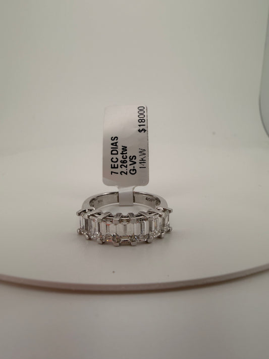 The Sovereign Emerald Cut Diamond Band