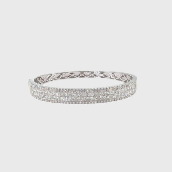 360 video of The Grand Duchess Bangle, 6.00ct Princess Diamond, Gold by Benji Designs