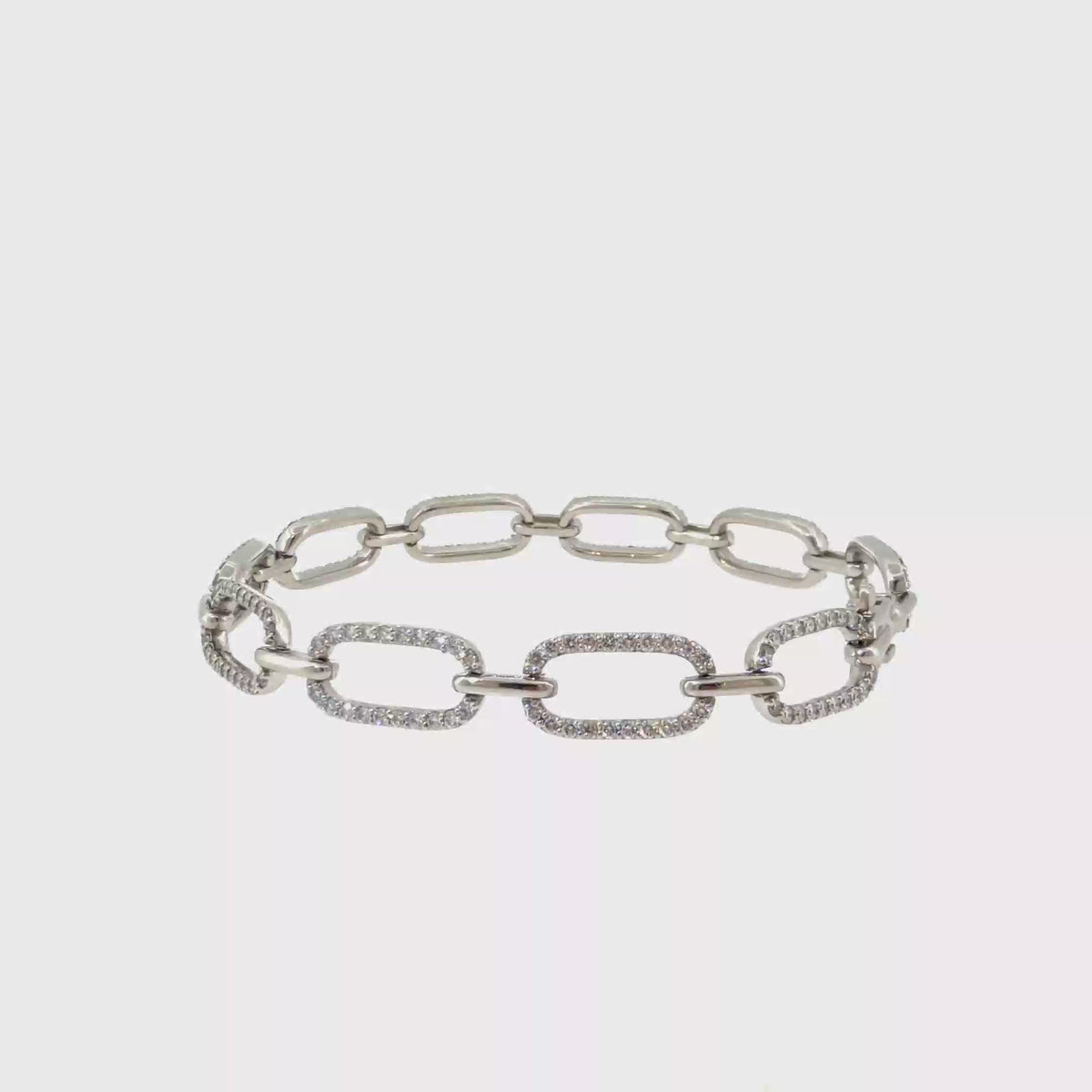 360 video of The Platinum Promenade Bracelet, 2.75 ct Diamond, Platinum by Benji Designs