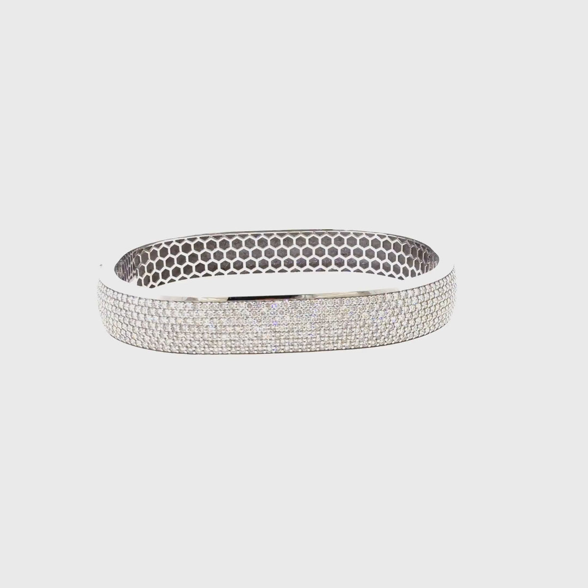 360 video of The Eternal Glow Bangle, 4.00ct Diamond, 14K White Gold by Benji Designs
